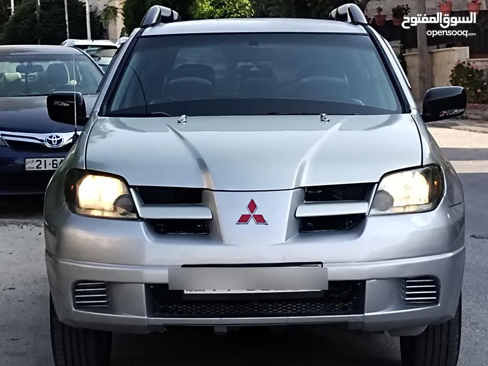 ميتسوبيشي آوتلاندر اوتوماتيك 2003 توب نظافة بسعرررر مميززز محرك 2400cc