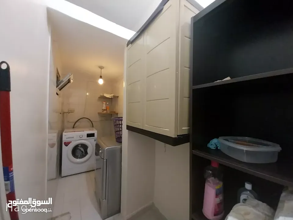 شقة للايجار في دير غبار  ( Property 34108 ) سنوي فقط