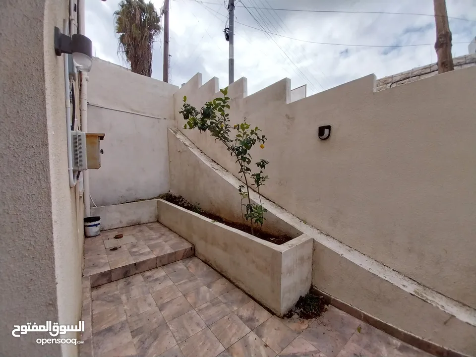 Apartment for rent in al webdieh  ( Property 36470 )-174821765