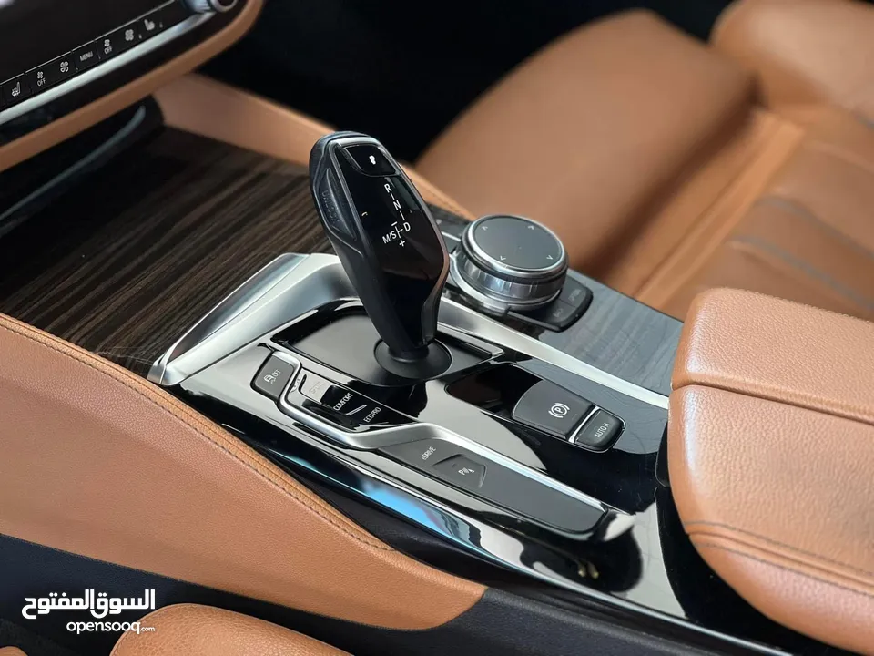 ‏BMW 530e hybrid plug-in M Power دفع رباعي بي ام