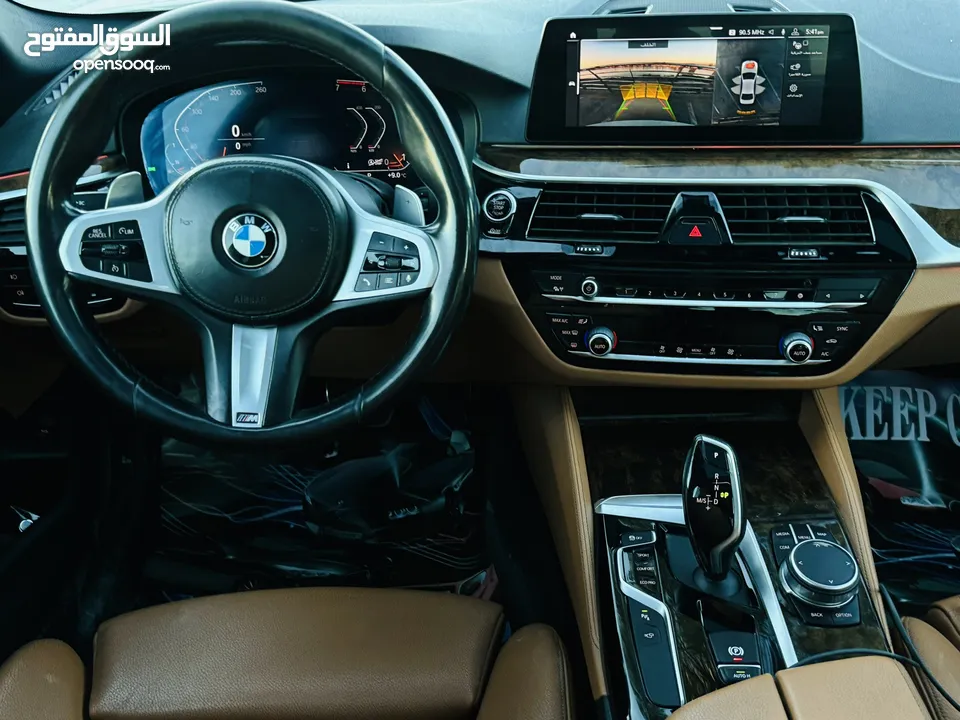 BMW 2020 530i