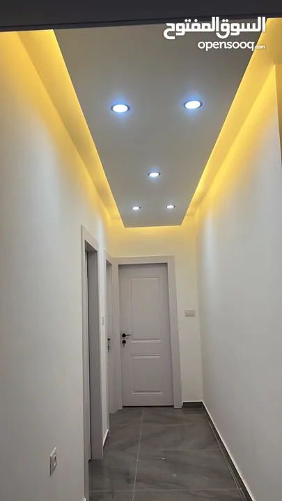 شقه للبيع في بير زيت