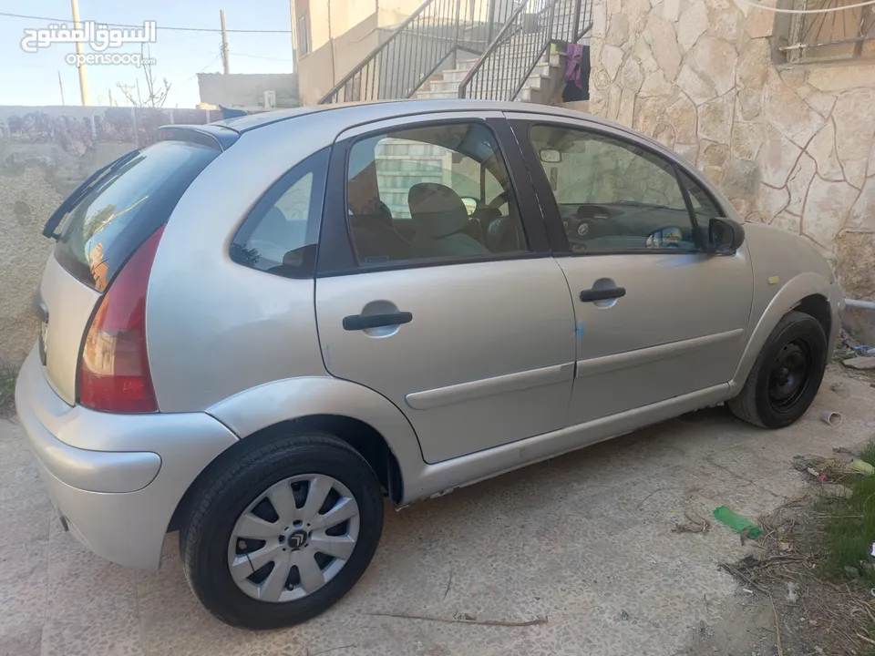 ستروين c3 مستعمل بحاله جيدا غير قابل للبدل للبيع فقط