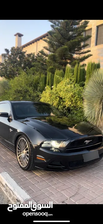 Ford mustang 2013  جير عادي