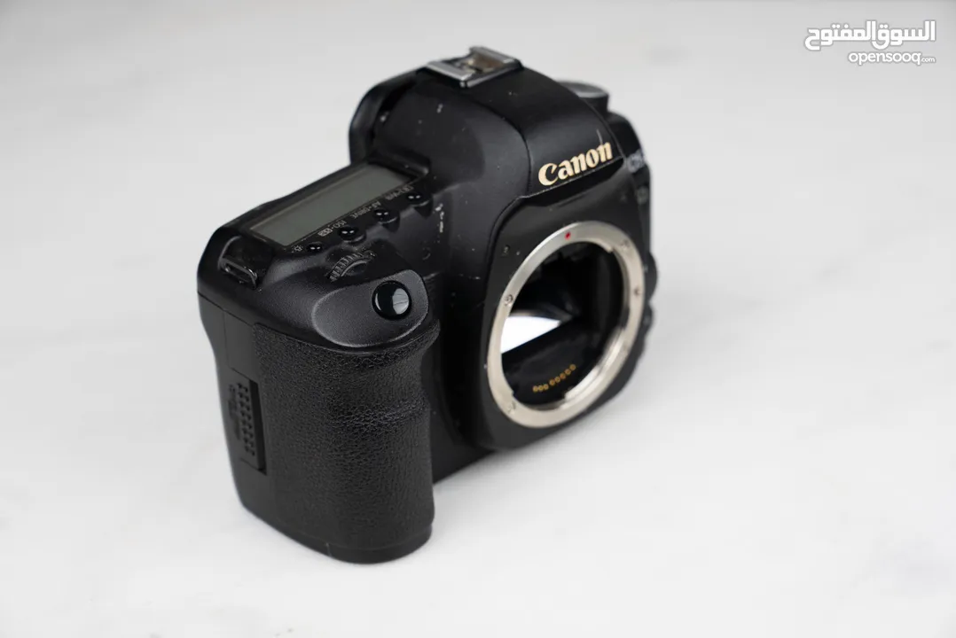 Cameraw Canon 5D Mark 2+ Lens Canon : 35 sigma art + Trigger  + Flash + Go Pro Hero 5