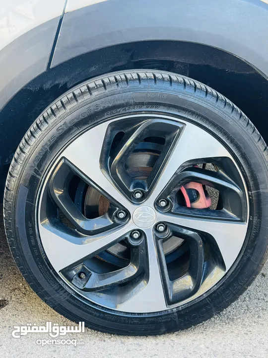 هونداي توسان 4/4