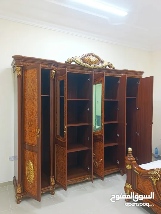 For sell bedroom set very good condition  