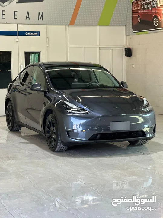 Tesla model Y 2022