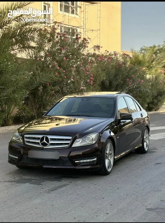 Mercedes Benz C200 Model 2012