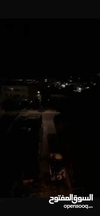 شقة لإيجار في منزل وليس إسكان