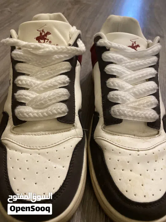 حذاء يو أس بولو