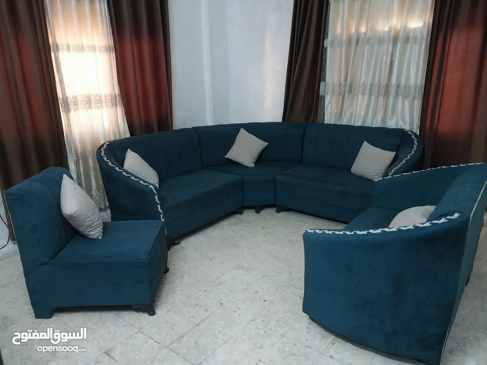 للبيع طقم كورنر
