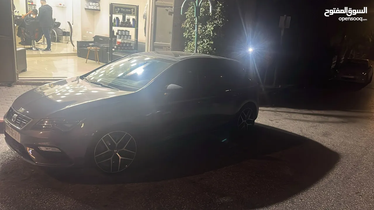 ليون. Fr. مع فتخه. اتومتتيك. ليد زنون بسعرررر حرق حرق