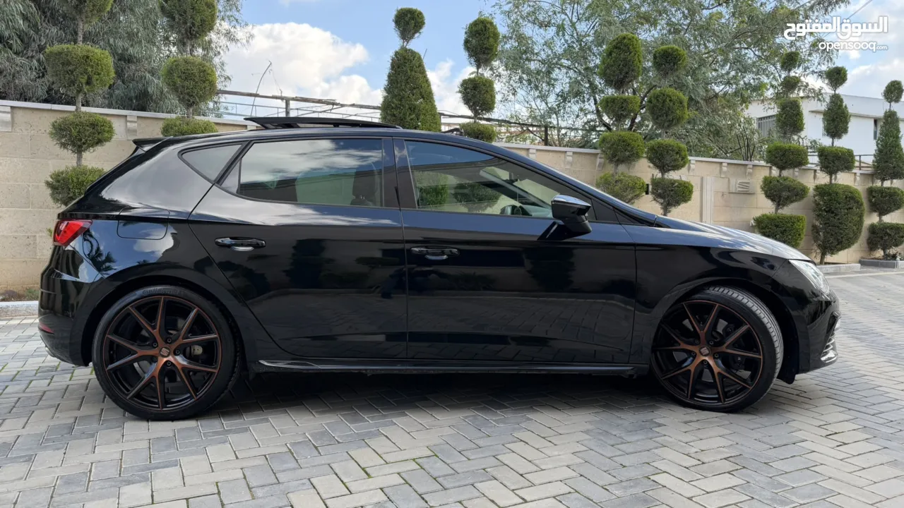 سيات ليون CUPRA ترخيص 2020 محرك 2000 بنزين جير أوتوماتيك 290 حصان