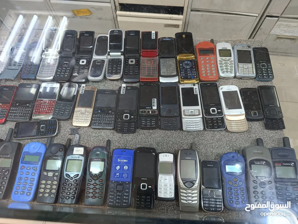 Nokia,Sony,motrola,All original old models Classic phones available with best price,Delivery all UAE