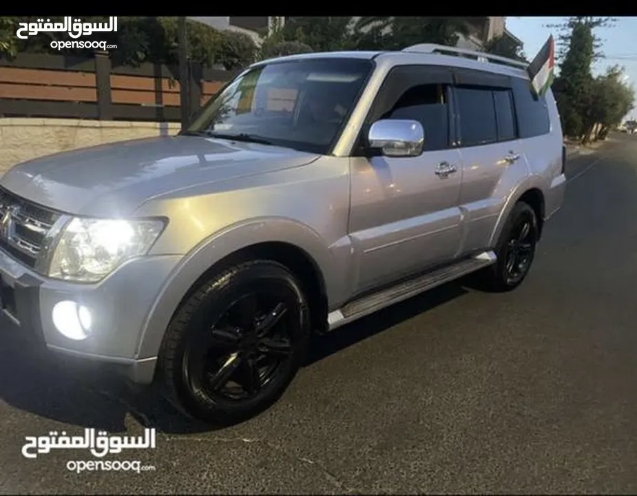 ميتسوبيشي باجيرو 2008 Pajero فحص اتوسكور