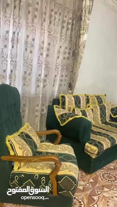 غرفة ضيوف مستعملة طقم أمريكي خشب جوز