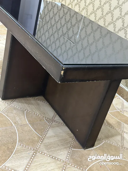 طاولة وسط لغرفة الجلوس
