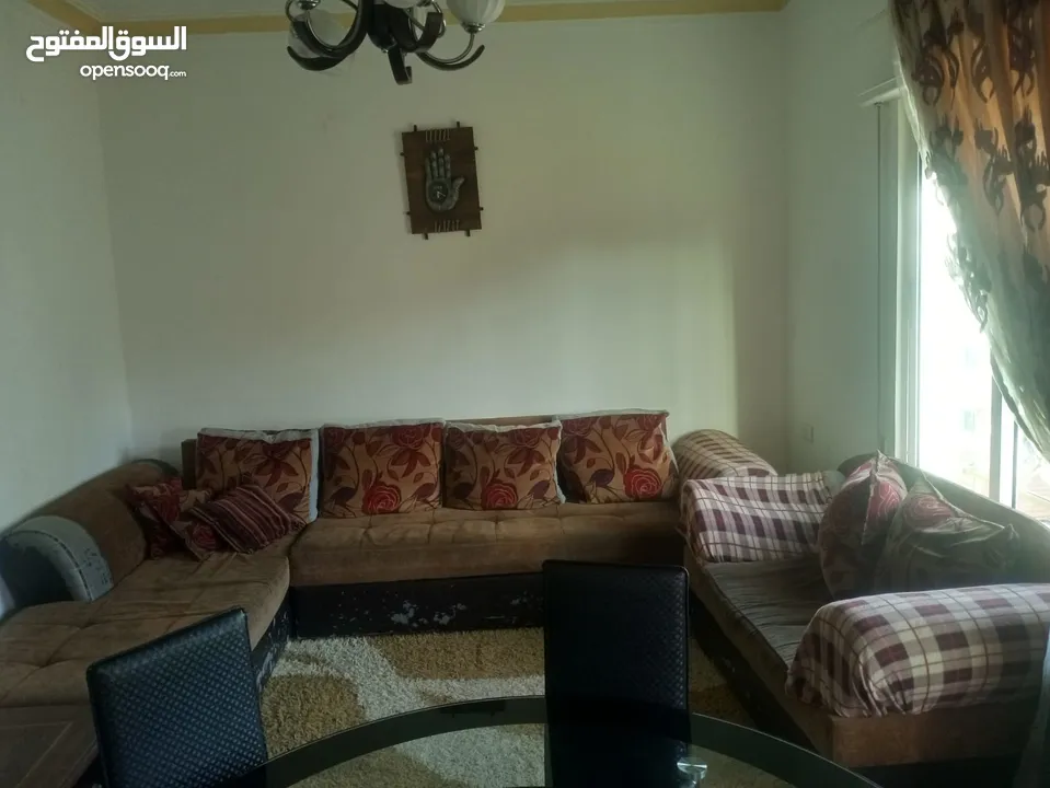 طقم كورنر + قطعه ثلاثيه قابل للفتح إلى سرير
