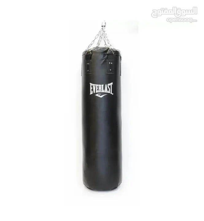 بوكس ملاكمه جديد من شركهEVERLAST و بيجي معاه هدايا  و شنكل وهو مناسب لل اعمار 9,35 وقوي جدا السعر 35