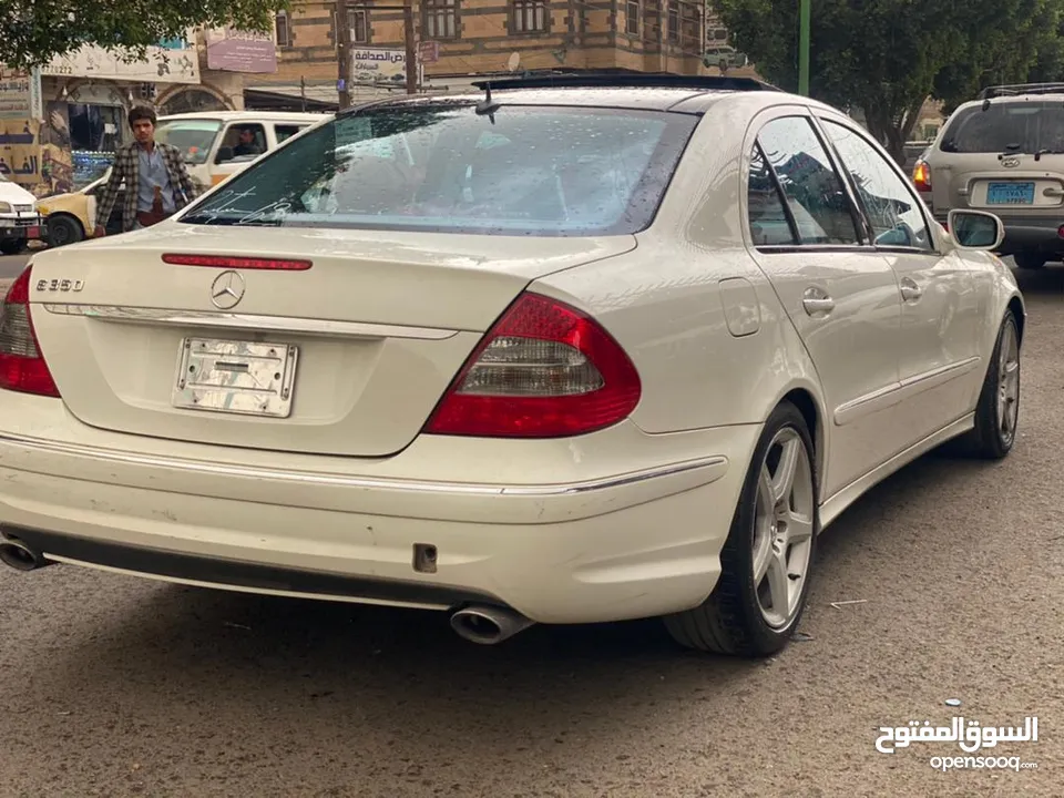 فئة E-CLASS / E350 - حجم المحرك 350 - 6 بستون  - موديل 2009 المرغوب - لون ابيض الون المميز - ماشية