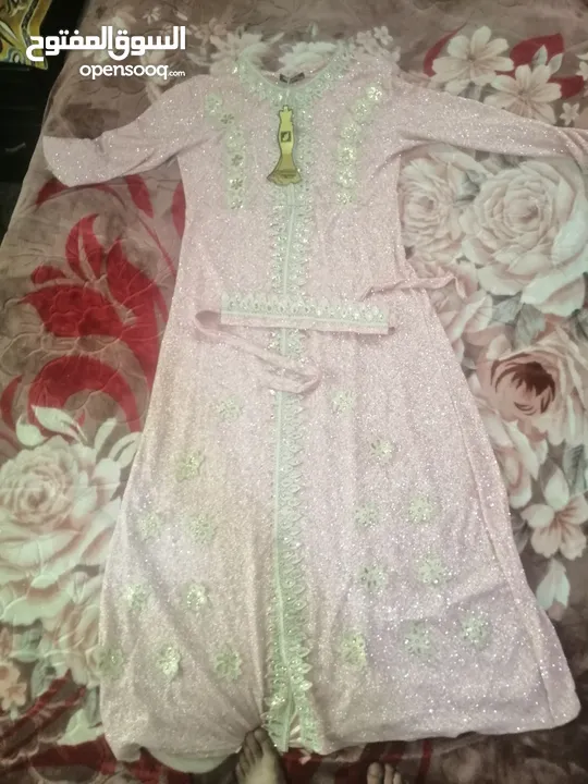 فساتين سهره + طلعه بسعر مغري بداعي السفر