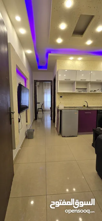 شقة فندقية فخمة و مميزة جداً للإيجار اليومي و الاسبوعي (يمنع الكابلز) (بأسعار منافسة ) خدمة 24 ساعة