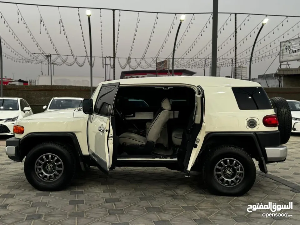 ‎ TOYOTA FJ CRUISER  MODEL: 2010 تويوتا اف جي كروزر