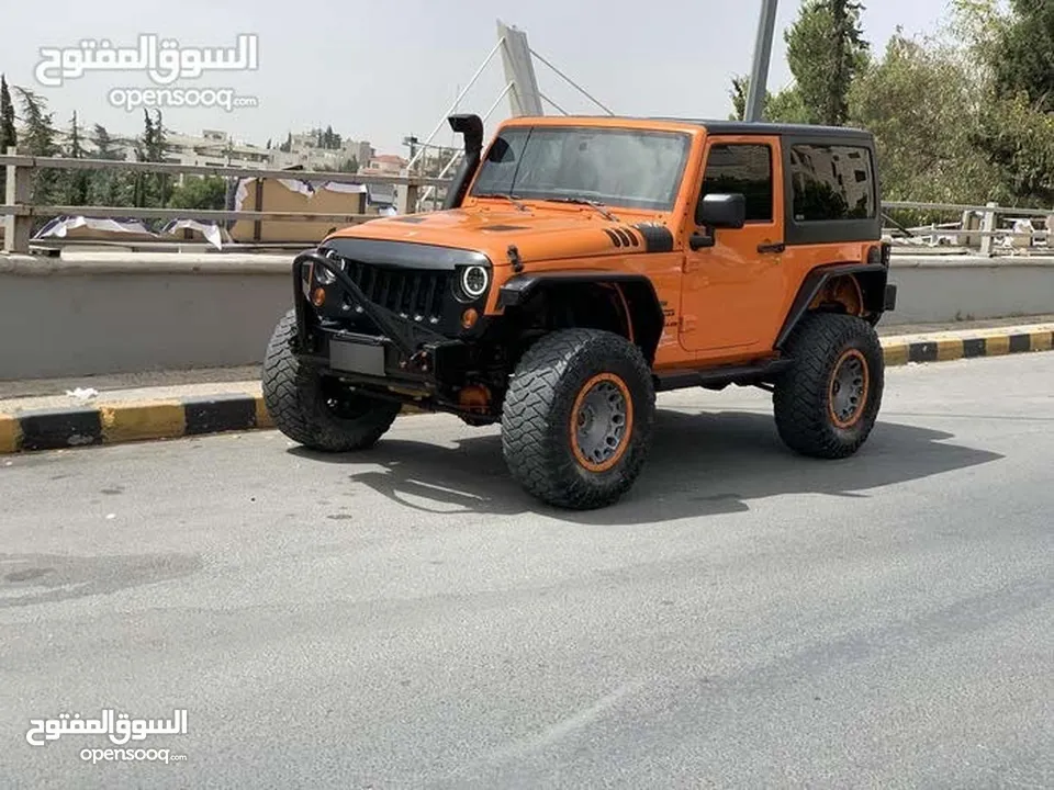 جيب رانجلر 2012 للبيع بسعر 15300