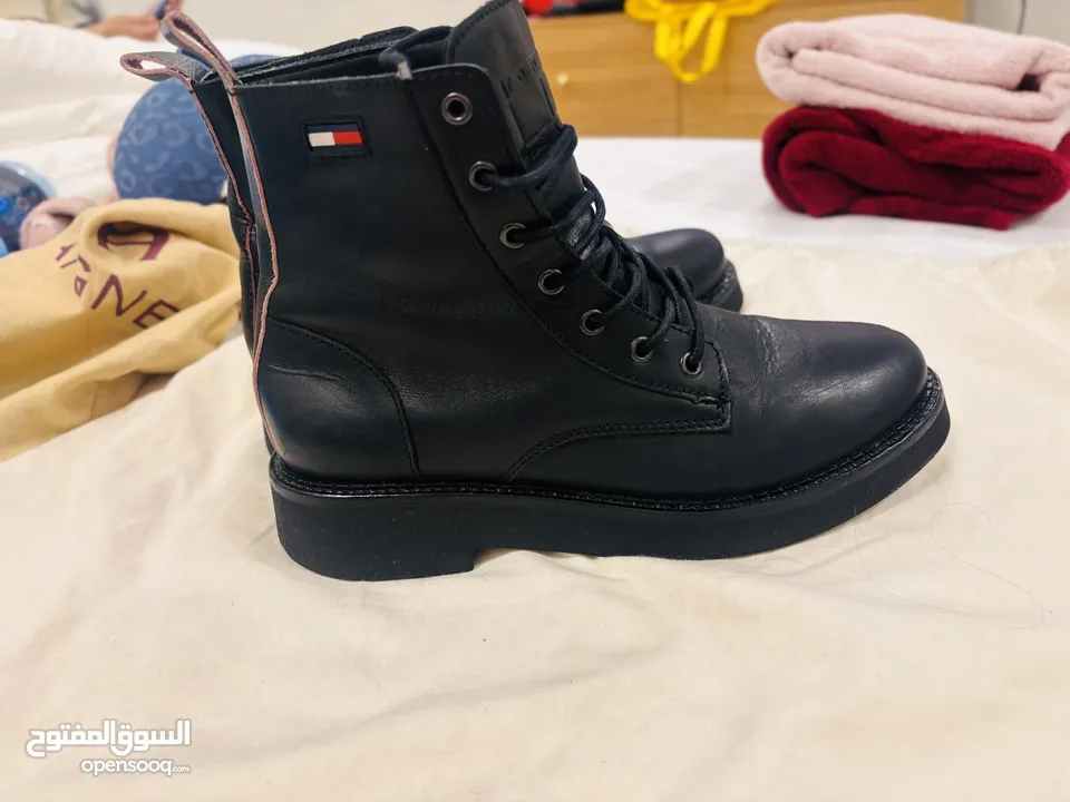 Tommy Hilfiger women boots