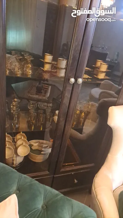 بوفيه خشب (فضية)