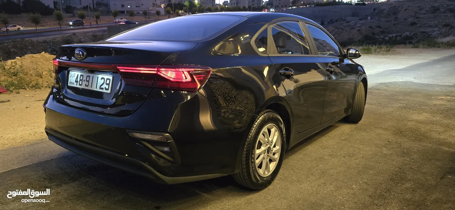 Kia K3 2019 لون اسود ميتلك مميز فل كامل فحص كامل ولا ملاحظة