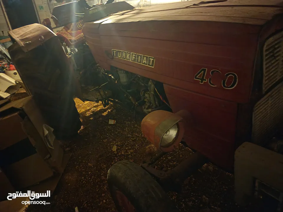 تركتر فيت 450 مع عودين حراث وتنك رش مع بربيش 200 متر وسلة محمولة(كف)