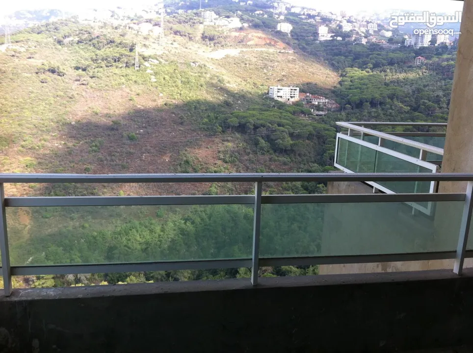 Residential building for sale in louaizeh baabda