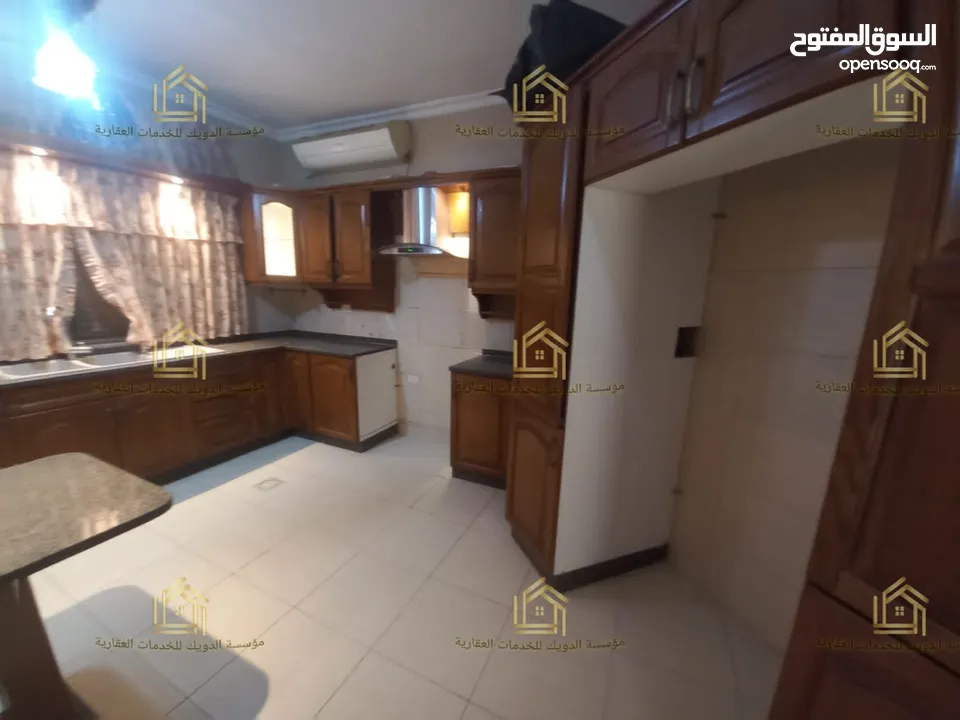 شقة مميزة - خلدا - 3نوم 1ماستر - 220م - بإطلالــــه مميزة - قرب الخدمات - موقع هادئ ومميز