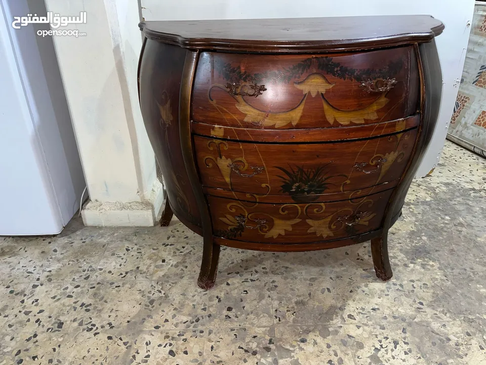 بيو مع 3 جوارير مصري انتيكا الحجم الجامو 117/100