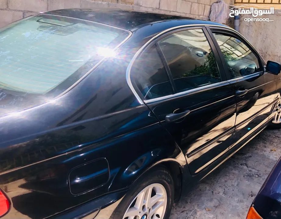 بي ام دبليو BMW موديل 2000  e46