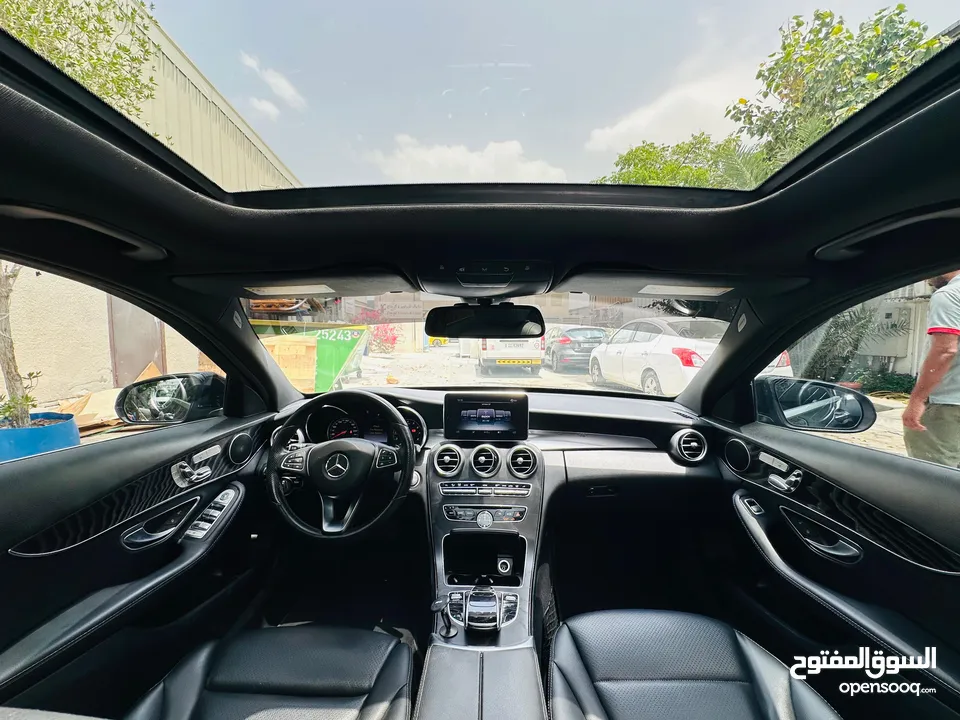 AVAILABE  Mercedes C300 AMG 2018  NO ACCIDENT HISTORY