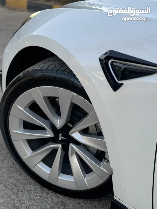 TESLA MODEL 3 2023 STANDARD PLUS