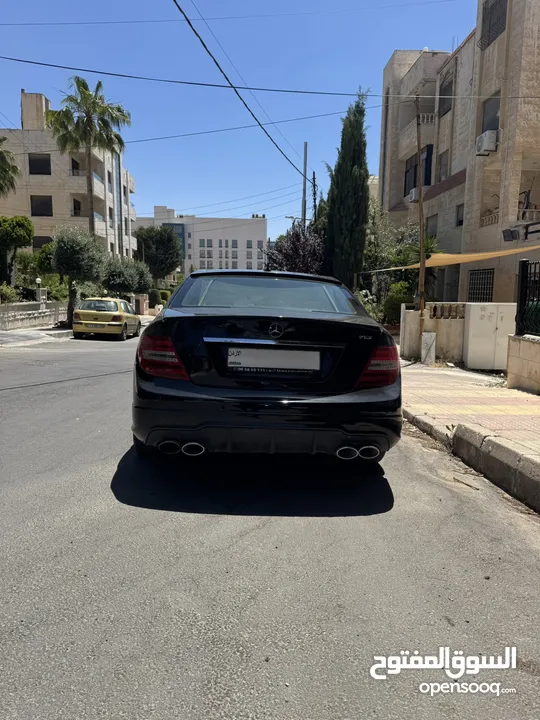 مرسيدس c200 2009