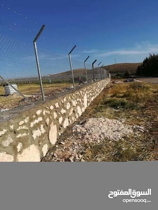 بناء برك سباحة بناء شاليهات انشاء المزارع بناء الأسوار تشيك الأراضي بناء البيوت تنسيق الحدائق شلالات