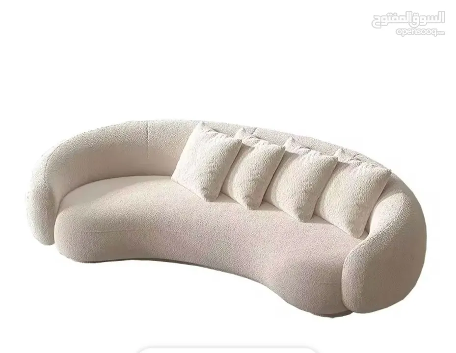 Spa beds table livingroom