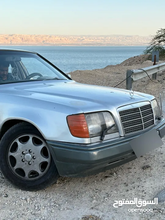 مرسيدس بطه E200 W124 موديل 1985 محوله 1995 للبيع