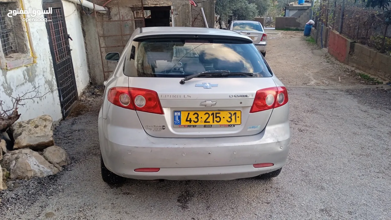 شفروليه فتحة سقف وشاشة تطش