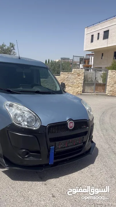 فيات دوبلو 2011 / ماطور 2000 سيسي تيربو / 7 مقاعد اصلي / عداد 80 الف كيلو / ايد اولى
