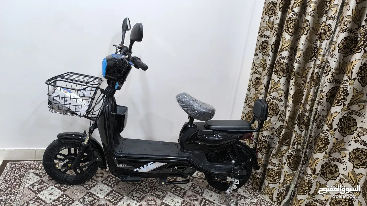 سكوتر كهربائي    Electronic scooter