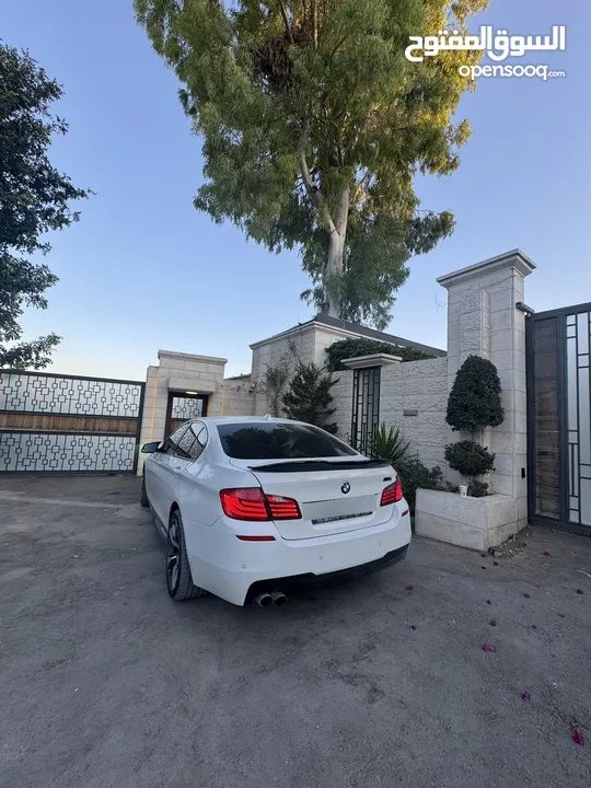 Bmw 520d للبيع سيارة