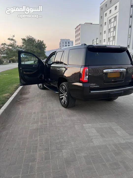 بدون حوادث نهائيا GMC denali 6.2 كلين تايتل