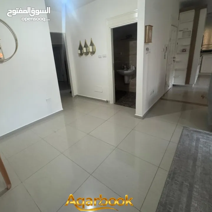 شقة مميزة مفروشة للايجار في عين منجد