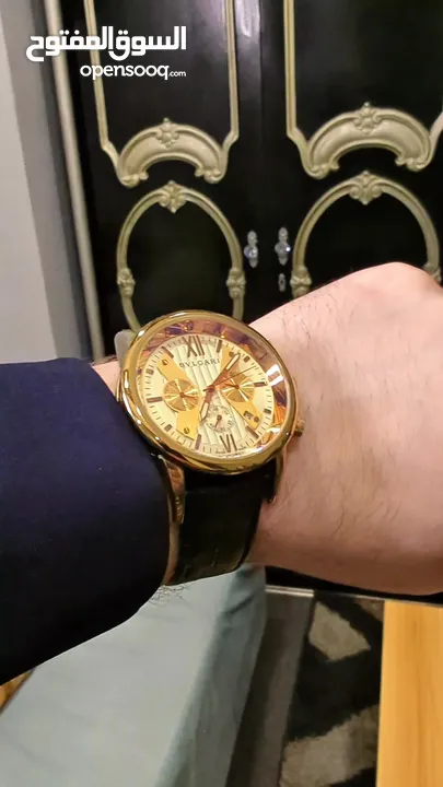 ساعة bvlgari الفاخرة . بولغاري
